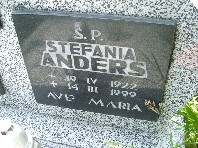 Renata Skowron 1961 Szklarska Poręba - Grobonet - Wyszukiwarka osób pochowanych