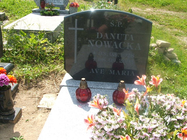 Grób Danuta NOWACKA