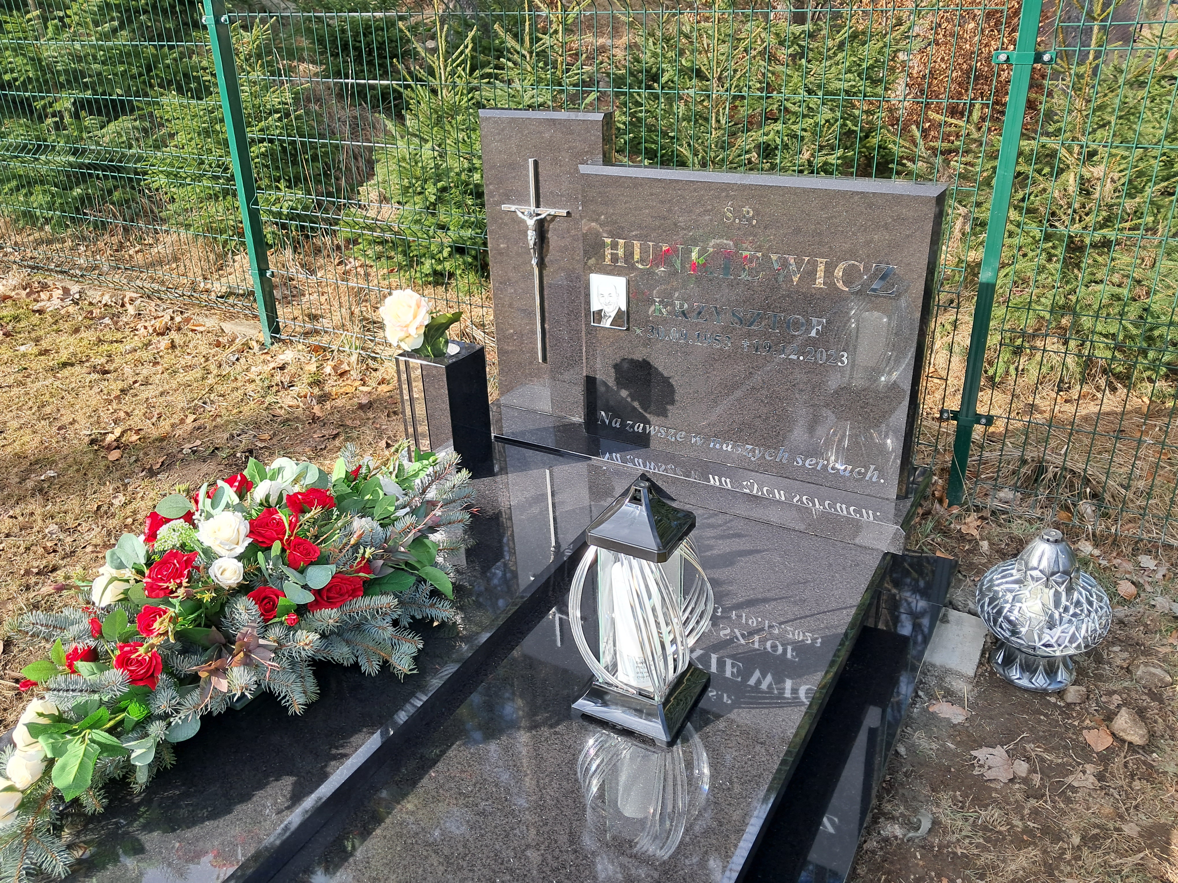 Krzysztof Hunkiewicz 1953 Szklarska Poręba - Grobonet - Wyszukiwarka osób pochowanych